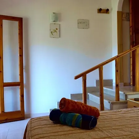 Aparthotel Vardano 3*