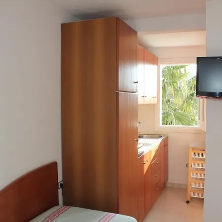 Aparthotel Vardano