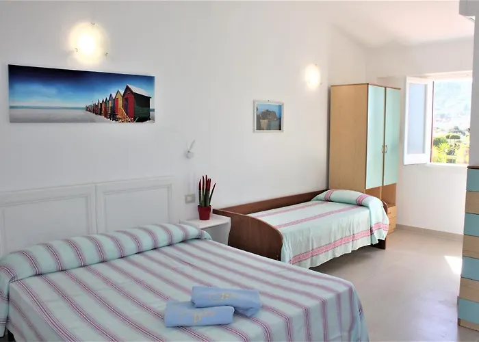 Aparthotel Vardano 3*